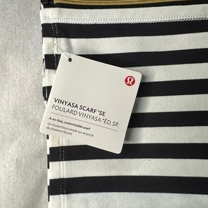 🍋 NWT Lululemon Vinyasa Scarf